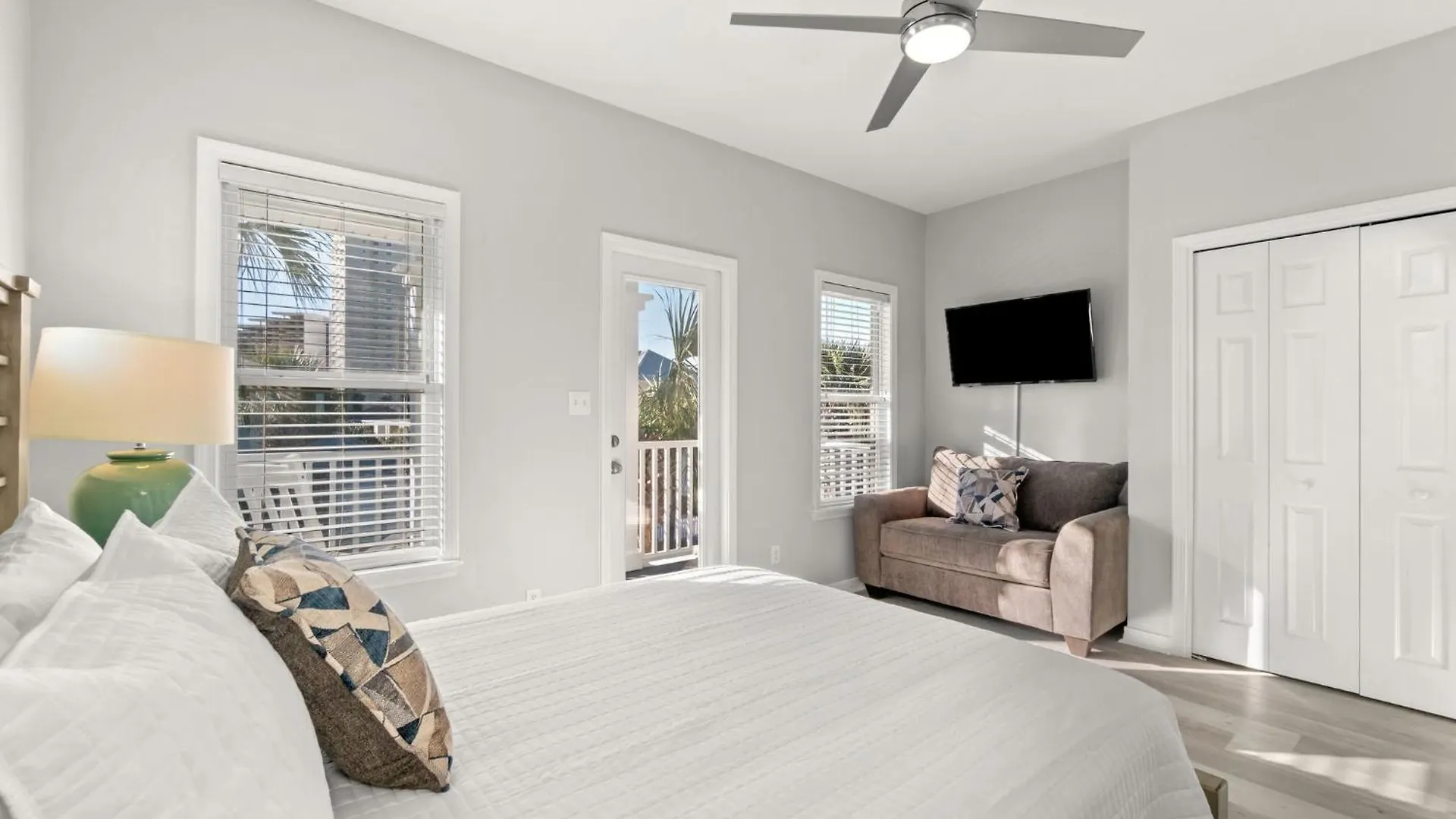 Claire De Lune With Private Beach Access Destin Holiday home