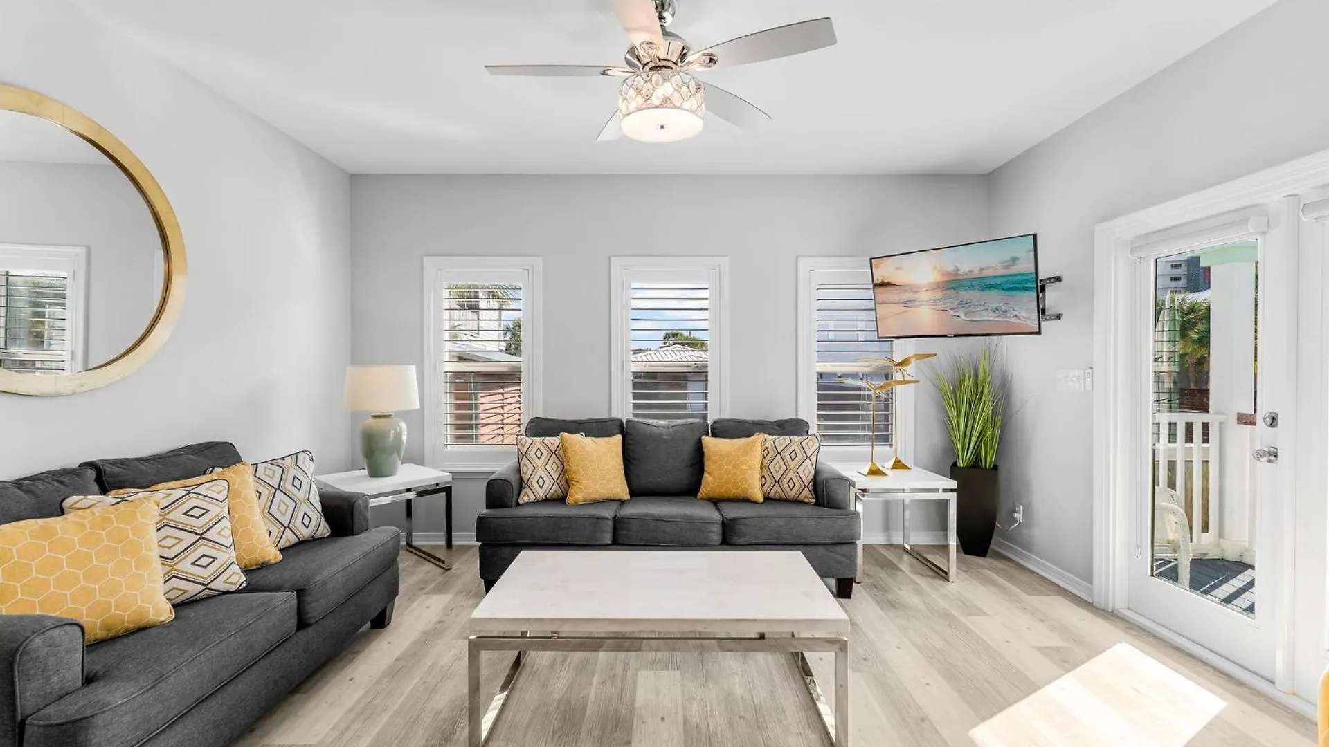Holiday home Claire De Lune With Private Beach Access Destin